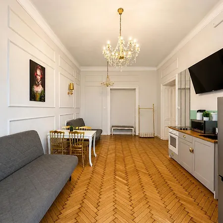 Royal Apartments-3